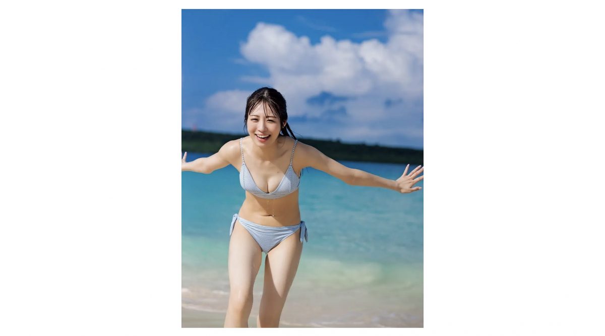 Peel the Apple・浅原凜、笑顔はじけるビキニ＆美ヒップライン際立つレオタード水着姿披露　1st写真集「凜」先行カット公開