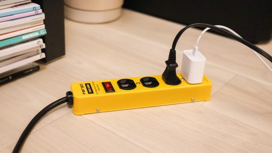 生活感は「見えていた方がかわいい電源タップ」で解決！安心して使える工夫が盛り沢山だった