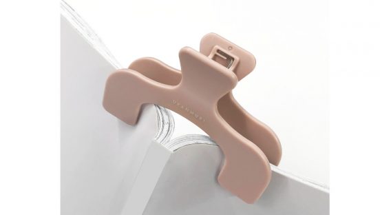 こんなサイズ欲しかった！ 従来品の25%に小型化された「ウカンムリクリップぷち」