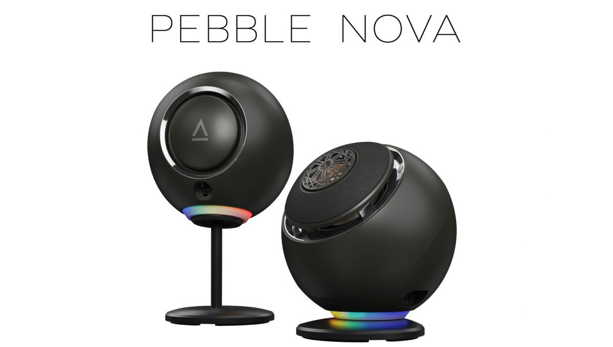 45度の傾きでデスクトップに最適化された小型スピーカー「Pebble NOVA」