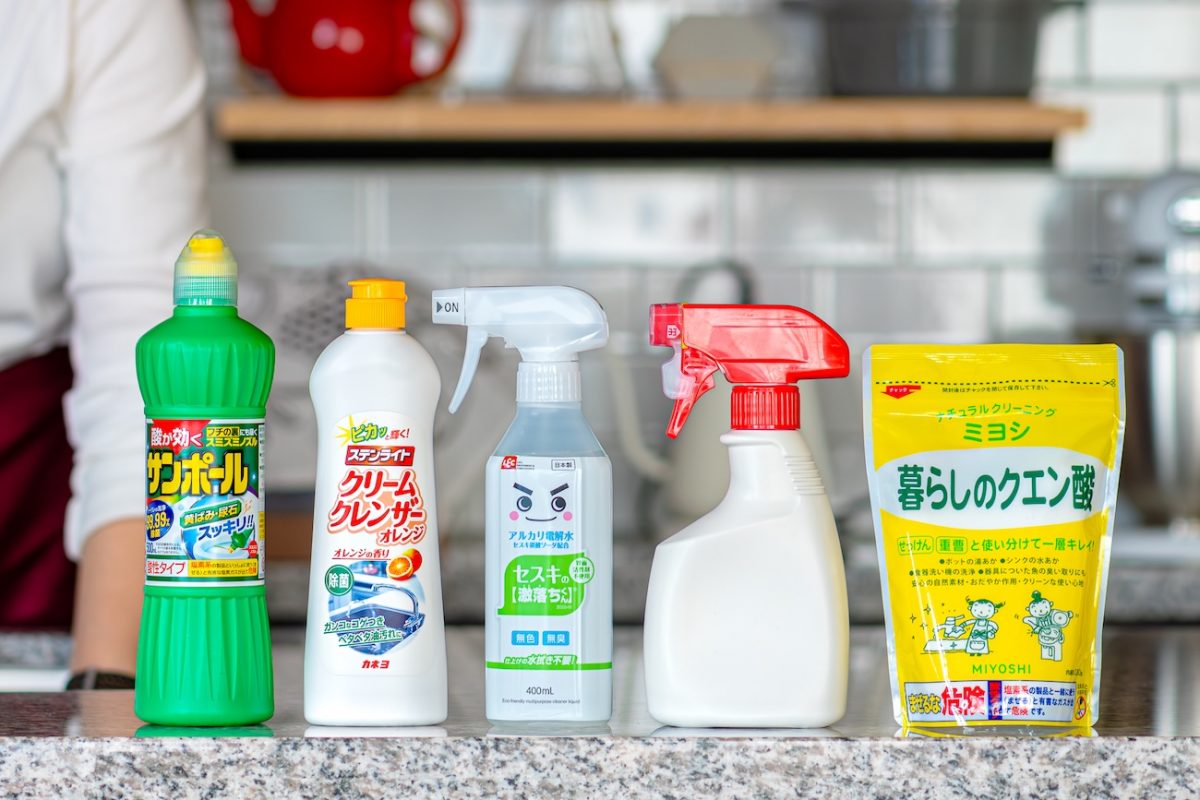 大掃除は洗剤4種＋研磨剤があればOK！ プロが教える“少数精鋭”で家中をキレイにするコツ