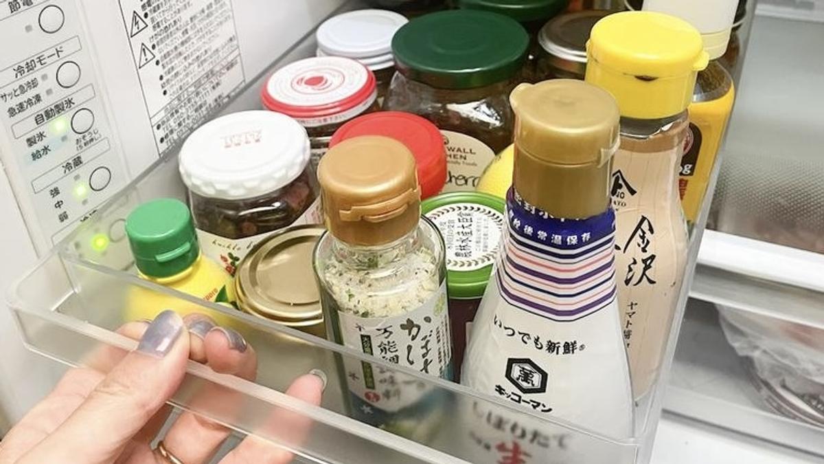 ありがとう、山崎実業！冷蔵庫内の散らかり問題を「冷蔵庫内収納ケース」で解決できました