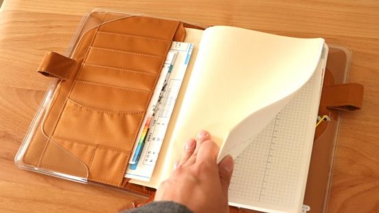 来年のスケジュール帳は「ほぼ日手帳のabec」に決定！ 1年間を前期・後期に分けて使うことにした