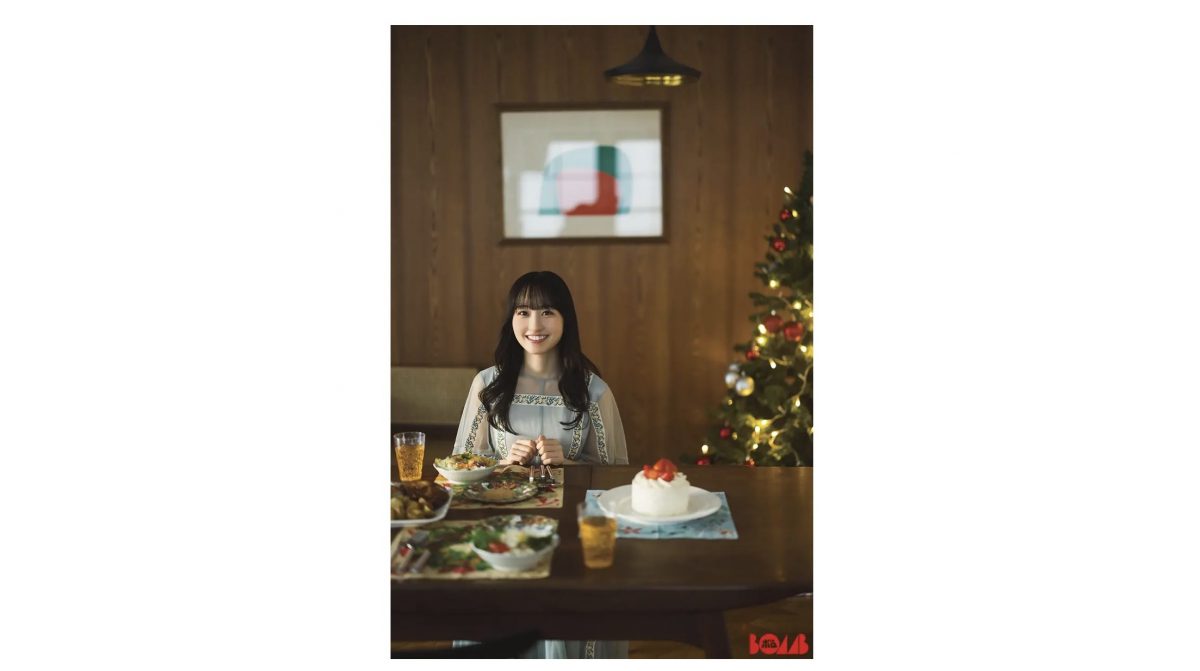 乃木坂46一ノ瀬美空、透け感ワンピで笑顔はじけるクリスマスグラビア【独占カット】