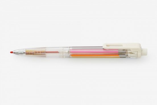 80年代に流行ったシャーペンがアート画材に！ ぺんてるのホルダー式色鉛筆「Art Multi8」