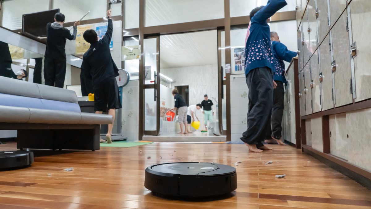 ロボット掃除機に意外な活躍の現場があった！ 家庭にも取り入れたい最新「ルンバ」の底力