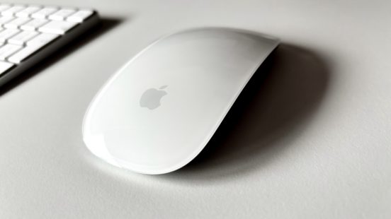 次期「Magic Mouse」、新たな操作方法を導入して2026年に発売!?