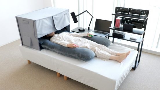 寝ながらゲームや動画鑑賞もOK！ パーソナルな睡眠環境を実現する「スリープシェルター」