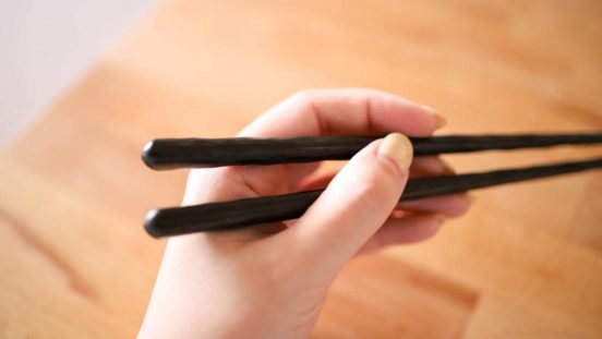 「食洗機対応の箸」の正解はKEYUCAにあった。約1年半、ほぼ毎日使ってみたら…