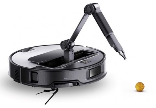 早く商品化して！「ロボットアームつきロボット掃除機」をロボロックが「CES 2025」で発表