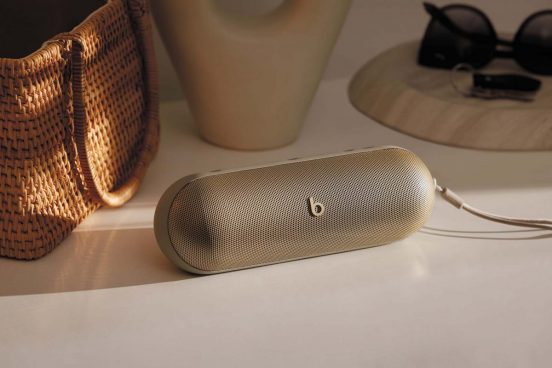 雨の中でも良音再生するポータブルスピーカー！ プロ厳選「感動のサウンド」を奏でる最新機器