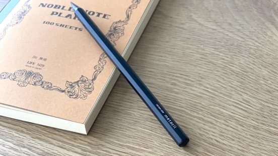 サンスターの「メタシル」で鉛筆削りやめました。削らなくていいのって、こんなに快適だったんだ