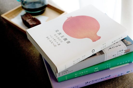 ノーベル文学賞受賞で話題！ 韓国文学の魅力と系譜、おすすめ作品を専門書店が解説