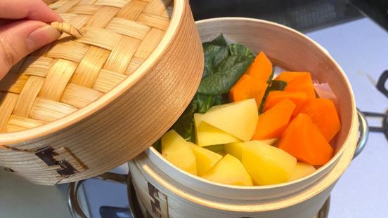 せいろデビューは「鍋とセットになったKEYUCAのコレ」で決まり！ 野菜がここまで甘くホックホクになるとは…