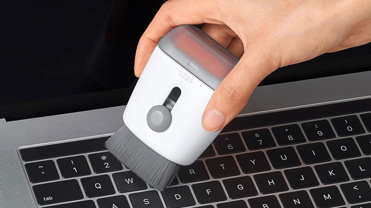 PC画面やキーボードの汚れが気になったら…OXOのコレでまとめてキレイにしよう