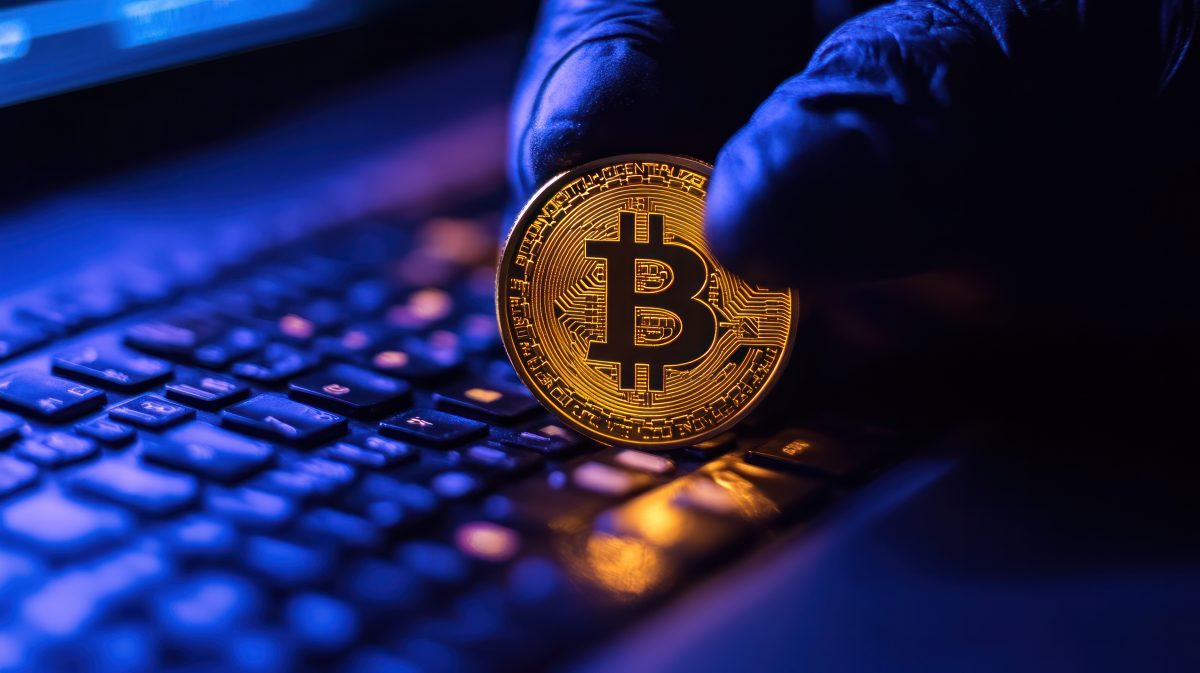 恐怖！ 仮想通貨やパスワードを盗むマルウェアが約1年も野放しだった