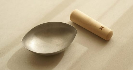 スタイリッシュさ溢れる3COINSの「すり鉢」。私が激推しする理由は…