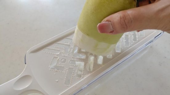 無印良品の隠れた逸品「軽い力でおろせるおろし器」。大根やショウガが無駄なく＆すばやく使い切れたよ