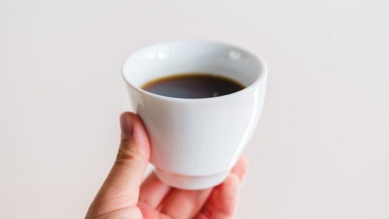 ORIGAMIが作った「不思議なカップ」でコーヒーの味が驚くほど変わった。これは手放せないな…