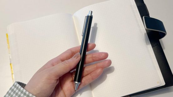 文房具好きが感動した、無印良品「最後の1mmまで書けるシャープペン」。長時間使っても疲れにくい秘密は…