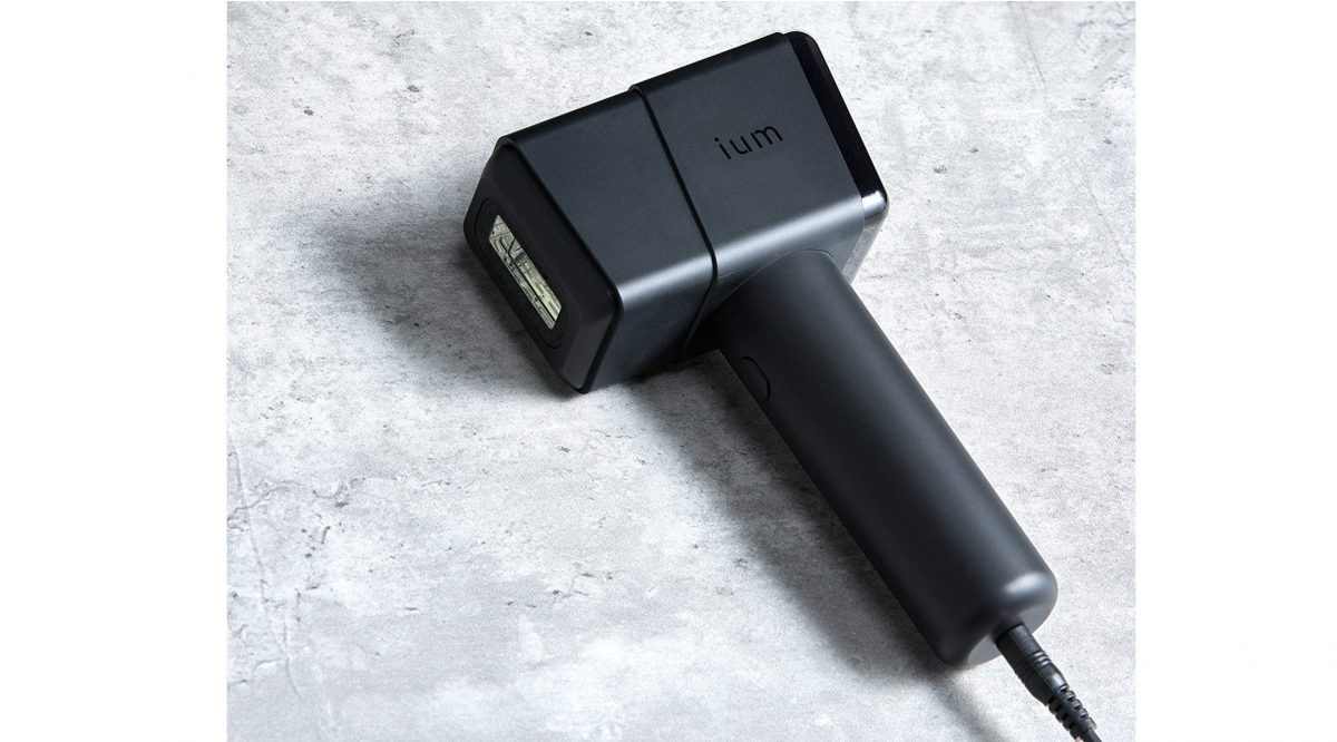 スピード照射×ハイパワー冷却で全身のムダ毛ケア！マンダムより、男性向け光美容器「イウム スピードショット」