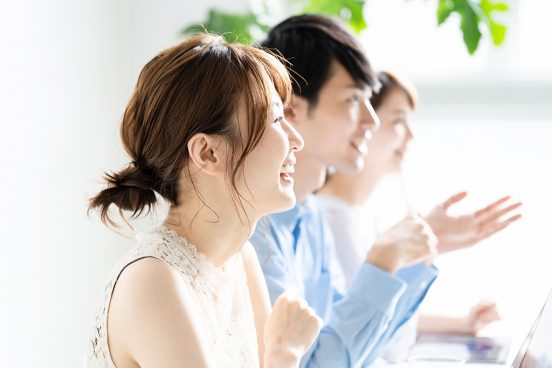 日本人女性の無償労働負担率はダントツに高い!? 全米トップ校の校長が教える「右にならえ」の社会を生き抜く力の磨き方