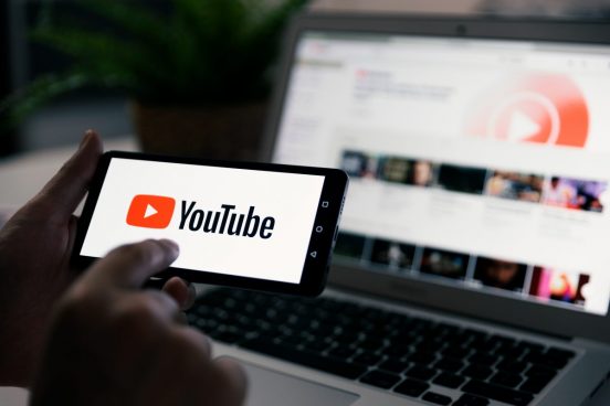 YouTubeがオンラインギャンブルサイトへの規制を強化。未成年保護のため
