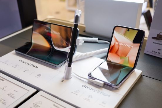 お手頃折りたたみスマホ「Galaxy Z Flip FE」、搭載SoCが最新ではない可能性