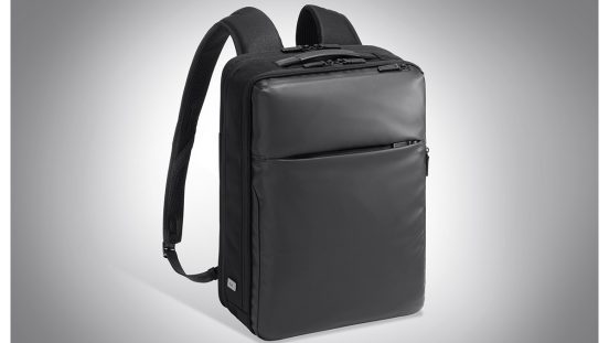 ace.から高級ビジネスバッグ発売、快適な背負い心地のショルダーハーネス搭載