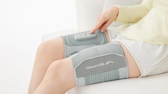 太ももをこんなに手軽に鍛えられるとは……！ SIXPADのEMSトレーニング機器「Leg Belt 2」