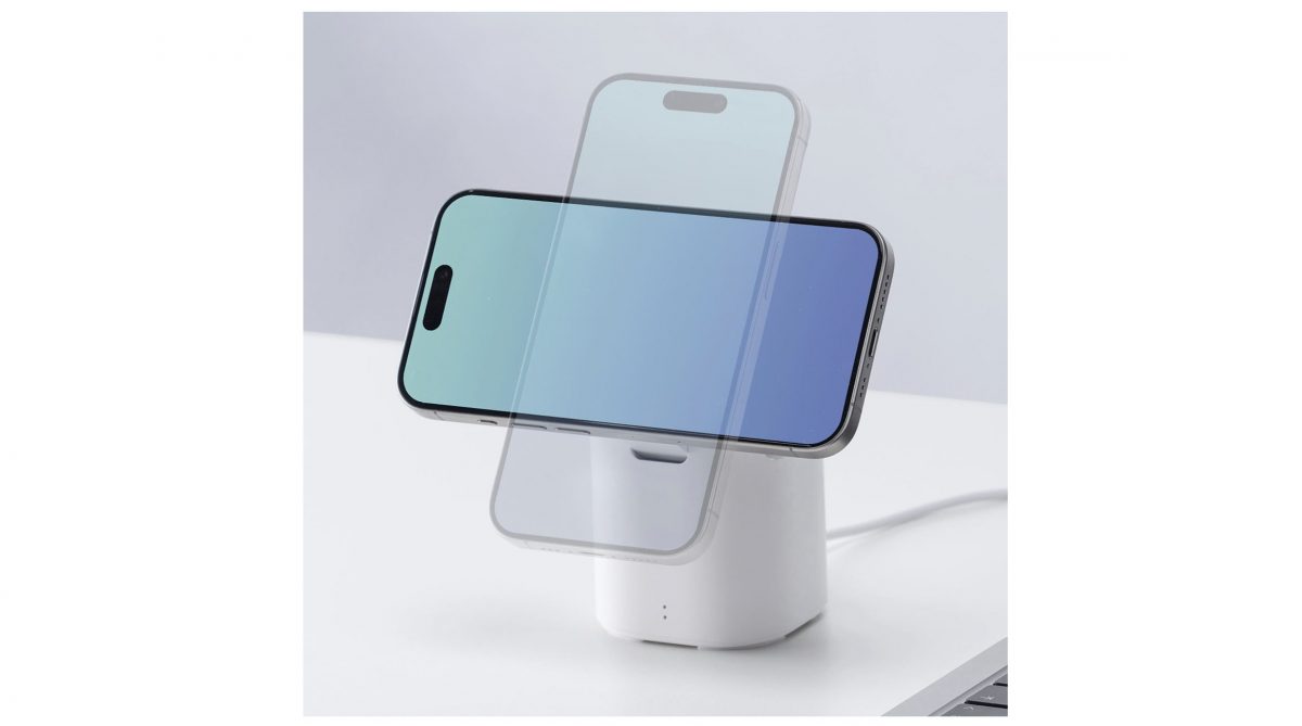 音楽再生とスマホ充電を1台にまとめ、デスク周りをスッキリ！ ワイヤレス充電できるBluetoothスピーカー「400-SP117」