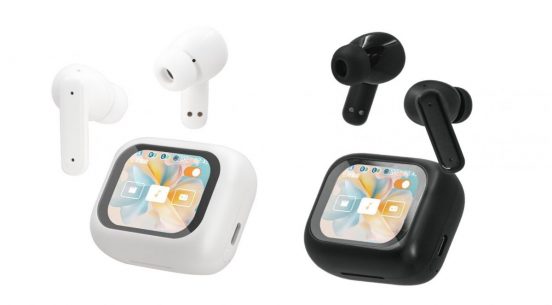 この高機能ぶりで4500円以下とは！ 充電ケースにタッチスクリーン搭載、ゲオ限定の完全ワイヤレスイヤホン「TOUCH」