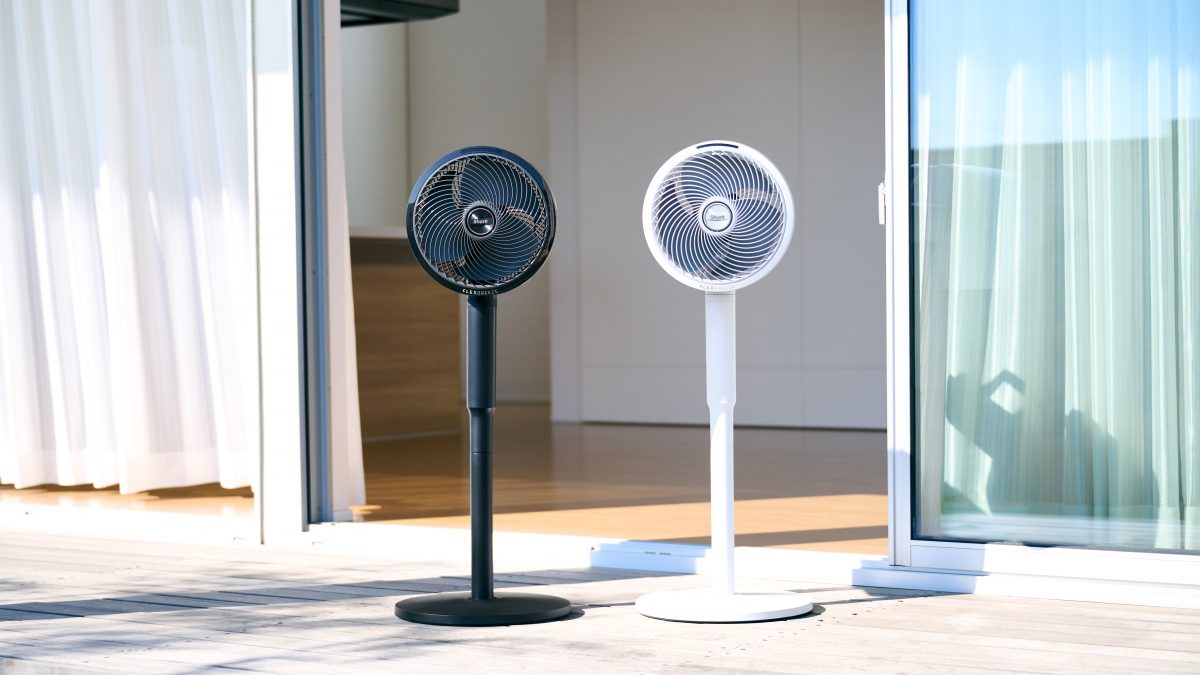 コードレスで最大20m先まで届く大風量！使い勝手抜群、シャーク初の扇風機