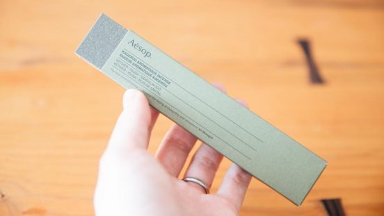 2年前から買おうと決めていたイソップの「アロマティック インセンス」。高かったけど買ってよかったな〜