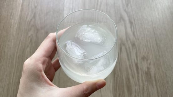無印良品の、水や炭酸水に「溶かしてつくるアイスドリンク」が美味しい！ レモンの香りでさっぱりするよ