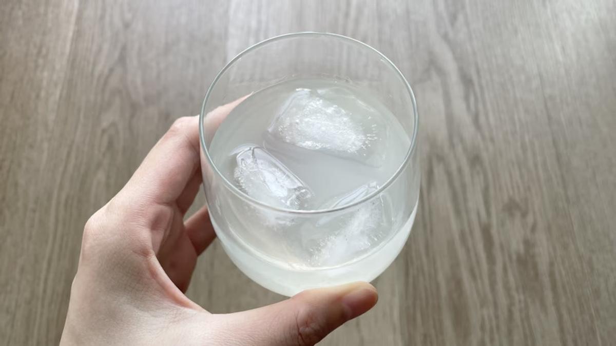 無印良品の、水や炭酸水に「溶かしてつくるアイスドリンク」が美味しい！ レモンの香りでさっぱりするよ