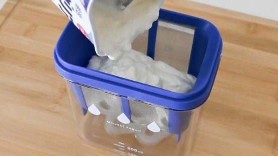 貝印の専用メーカーで、自分好みのグリークヨーグルトを作れるようになった