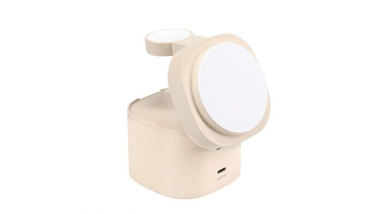 Apple製品のヘビーユーザーにオススメ！ 4台同時充電できるMOTTERUの「4 in 1ワイヤレス充電器」