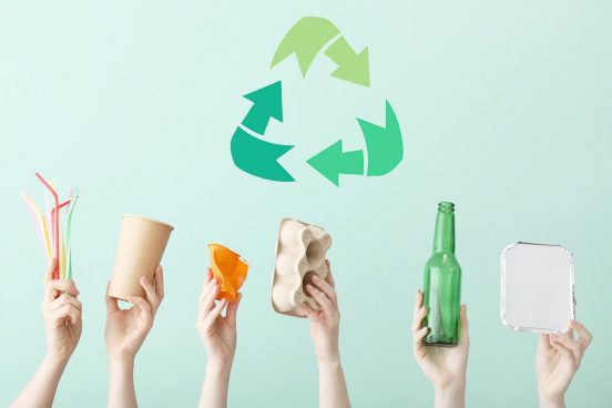 プラスチック廃棄量はアメリカに次ぐ世界2位!?「ごみゼロの日」に考える過剰包装国・日本のごみ問題とリサイクル率を高める日常習慣