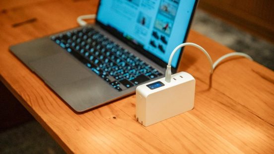 CIOの2WAY充電器「SMARTCOBY Pro PLUG Ⅱ」がコンセントない場所の救世主になってくれた