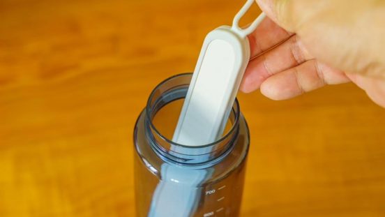 無印良品の「ボトル乾燥スティック」が朝になっても水筒の内側乾かない問題を解決してくれた