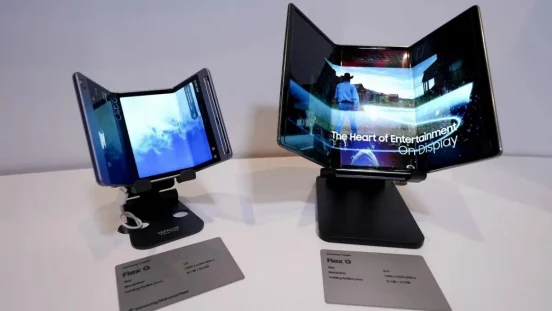 サムスンの次期三つ折りスマホ「Galaxy G Fold」、10月発売の可能性が浮上！