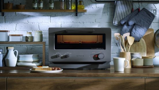 忙しい朝もすばやくトーストできる！ “パン専用モード”を搭載した日立「2 in 1 トースターレンジ『MRT-F100』」
