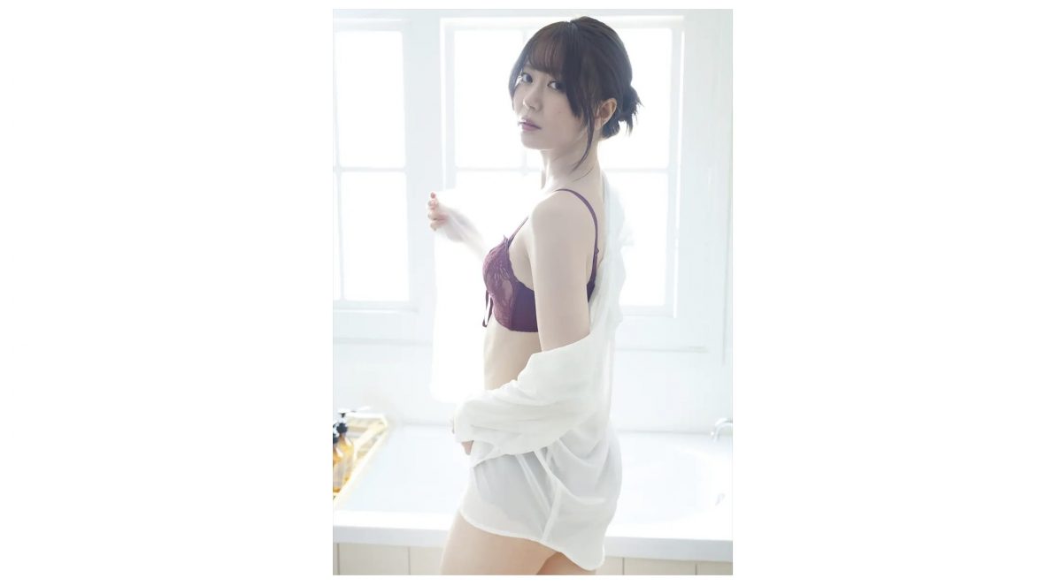 プロ雀士・東城りお、初のフォトエッセイ『Sai:』6月24日発売　撮り下ろしグラビア＆本人提供の過去写真も