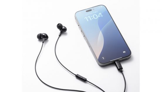 挿すだけで使えるという安心感！ 通話もできるUSB-C接続の有線イヤホン