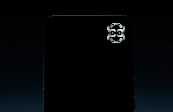 次期「Nothing Phone(3)」、これまでの噂を覆す「Glyph Matrix」を初公開！