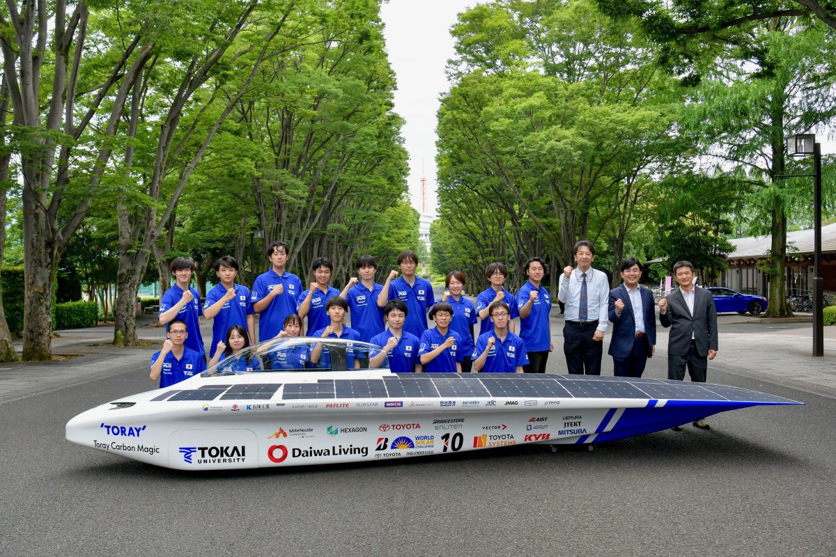 新型マシンを徹底解説！ブリヂストンが冠スポンサーを務める世界最大のソーラーカーレースで王座奪還を目指す日本最強チームを取材