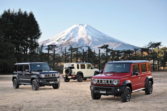 【ジムニーノマド】2025上半期メガヒットSUV！の爆売れの理由を専門家が徹底解説