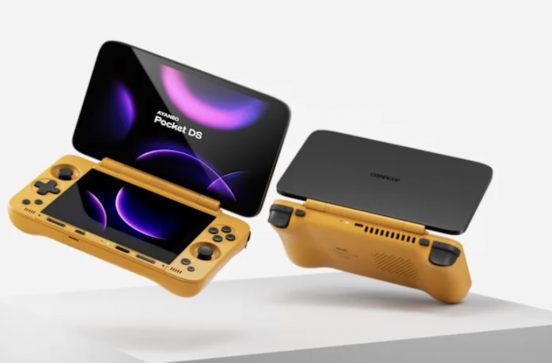 ニンテンドー3DSと似ている…。2画面Android機「Pocket DS」に予約殺到！
