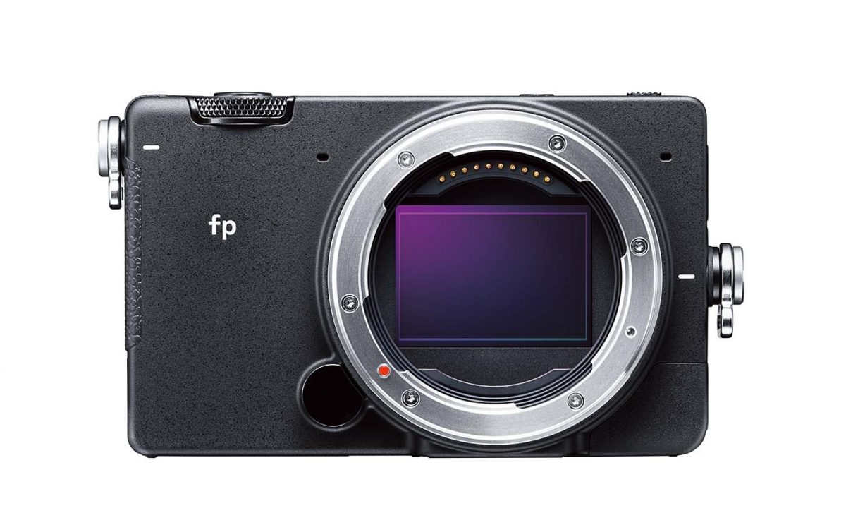 「家族にも仕事にも使える」デザイナー山崎晴太郎が買って良かったSIGMA fpの驚きの拡張性